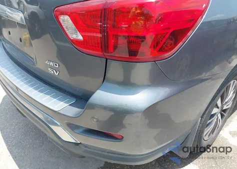 2017 Nissan Pathfinder Sv из США, поврежденный, VIN 5N1DR2MM4HC611218